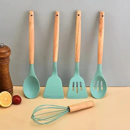 Plastic Spoon Set