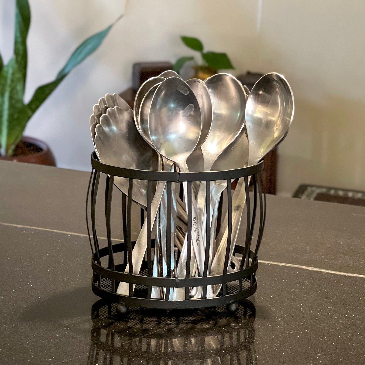 Versatile Metal Caddy by Matrix - All-In-One Store Pakistan