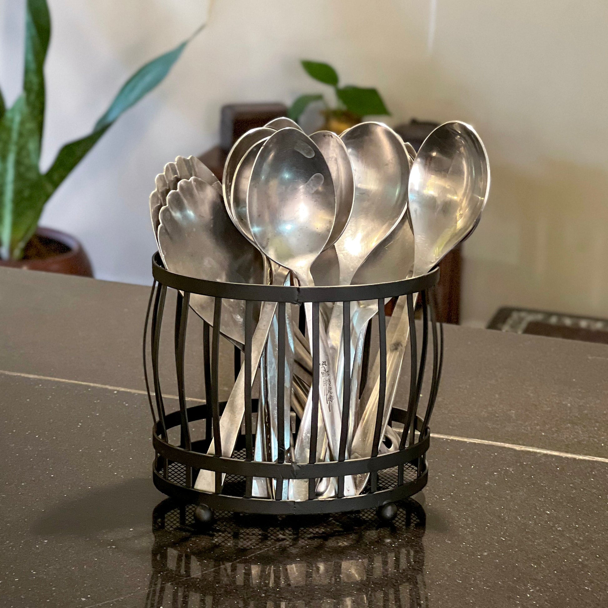 Versatile Metal Caddy by Matrix - All-In-One Store Pakistan