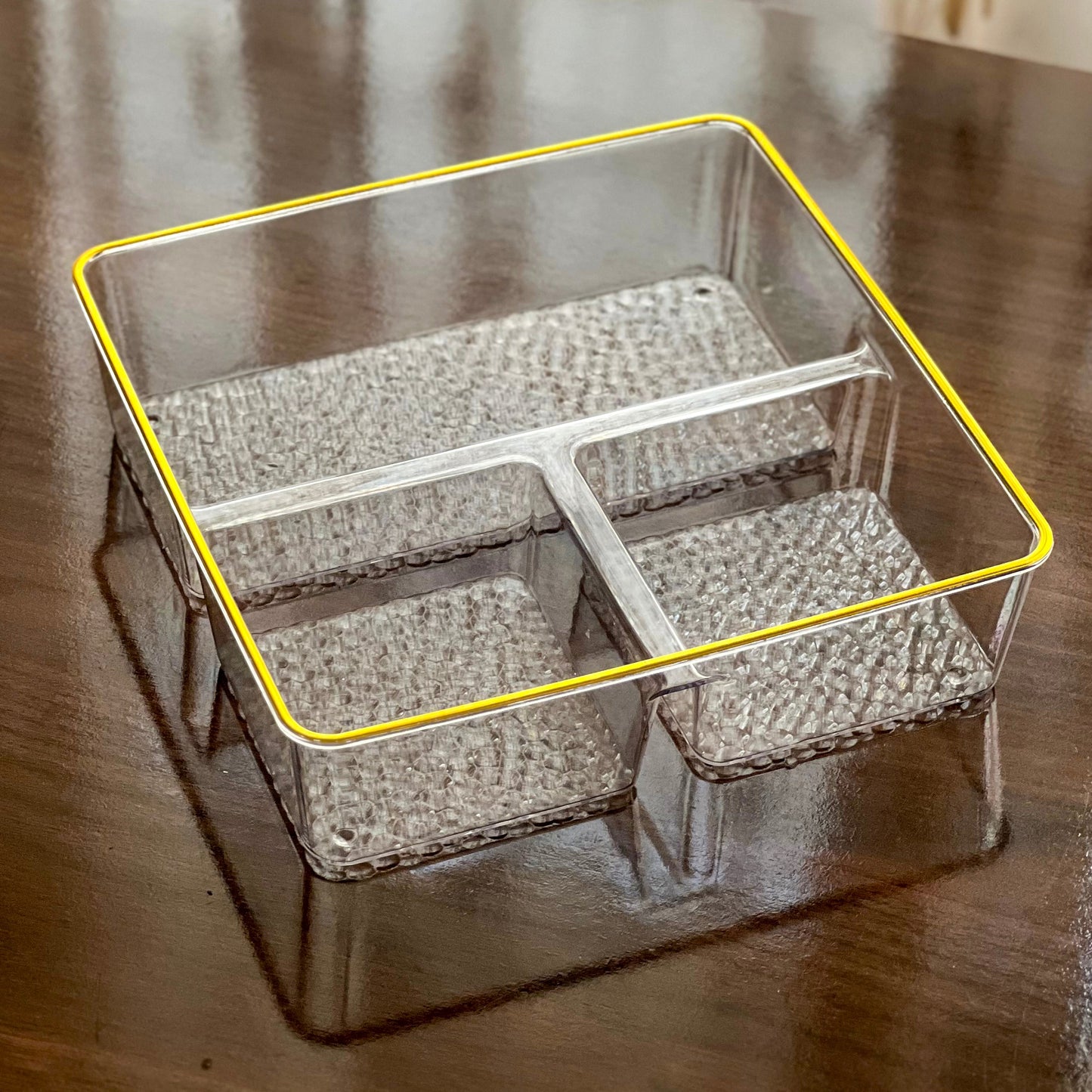 Plastic Transparent Grid Organizer Tray – Multi-Purpose Storage - All-In-One Store Pakistan