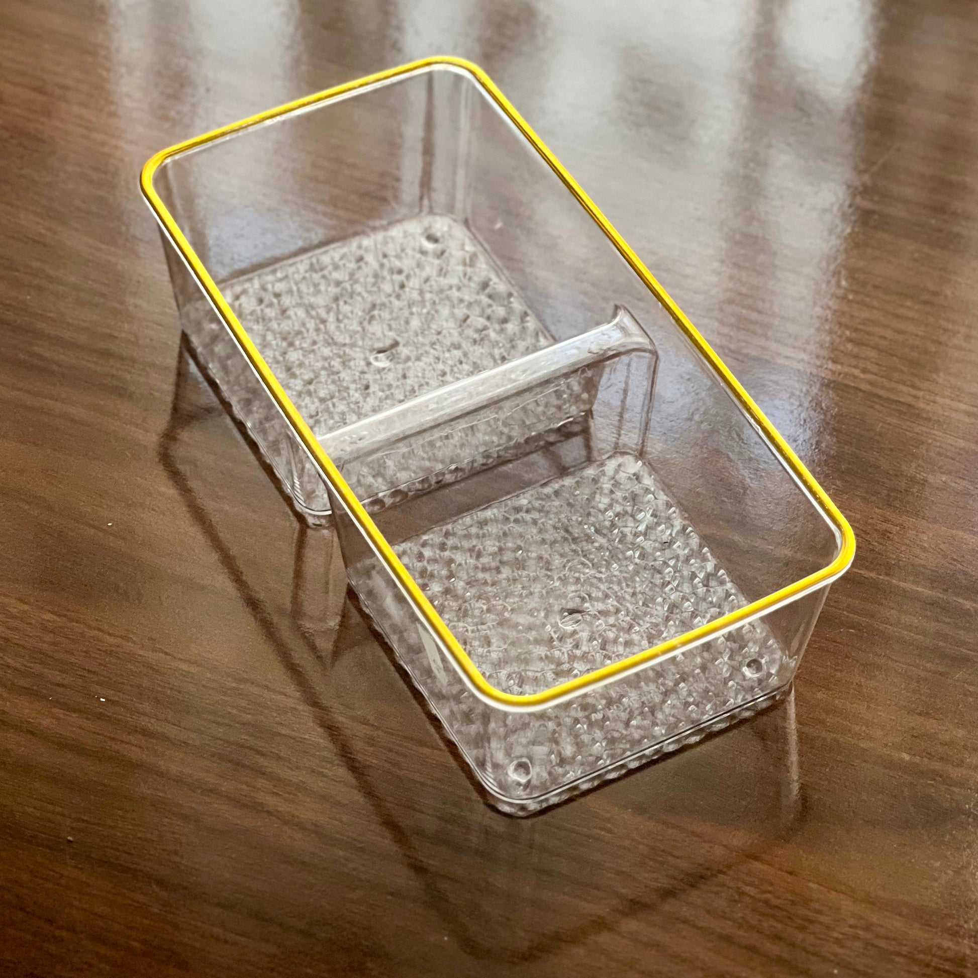 Plastic Transparent Grid Organizer Tray – Multi-Purpose Storage - All-In-One Store Pakistan