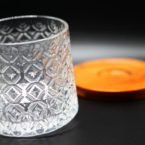 Vintage Spinning Rocks Glass with Wooden Base - All-In-One Store Pakistan