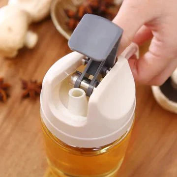 Portable Oil Bottle - All-In-One Store Pakistan